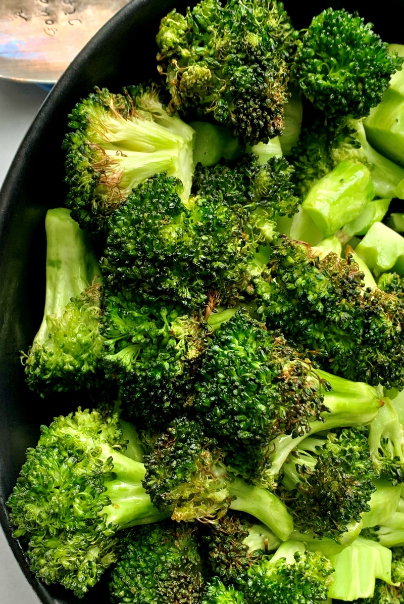 Air Fryer Roasted Broccoli